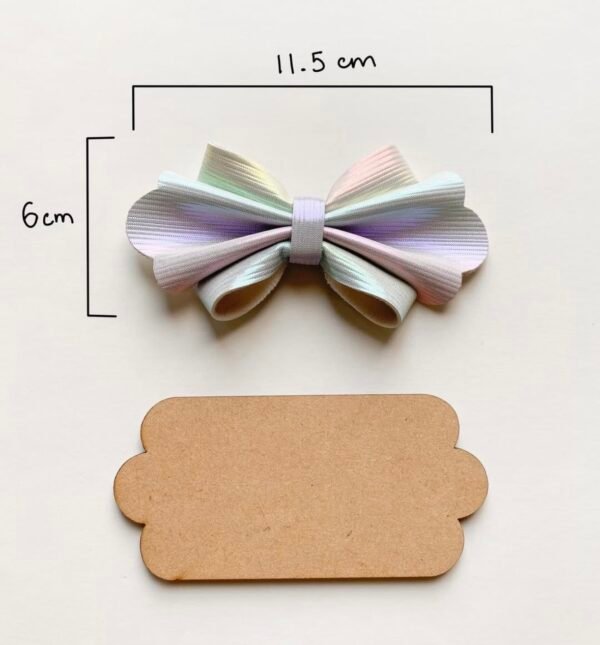 Scalloped bow stencils